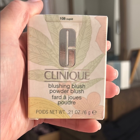 Clinique Blushing Blush Powder Cupid - Picture 1 of 4
